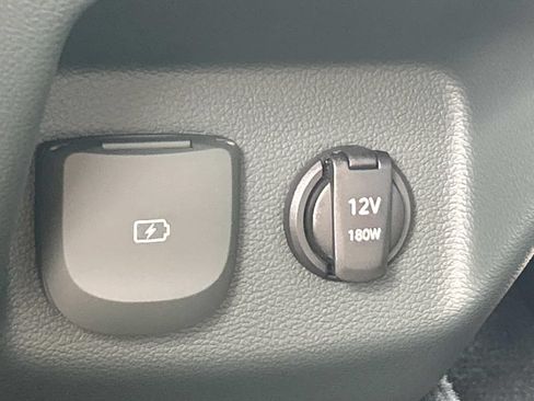 New 2026 Genesis GV80 2.5T RWD image 23