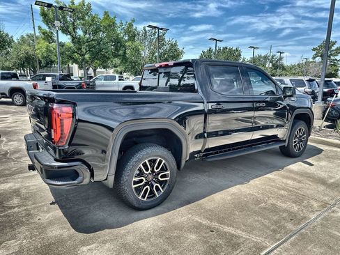 New 2026 GMC Sierra 1500 AT4 AWD/4WD image 11