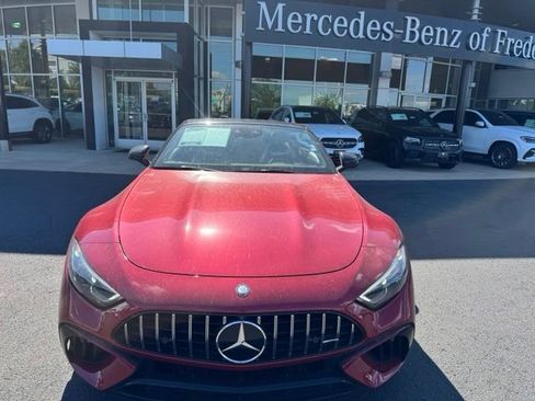 Used 2023 Mercedes-Benz SL 55 AMG 4MATIC image 2