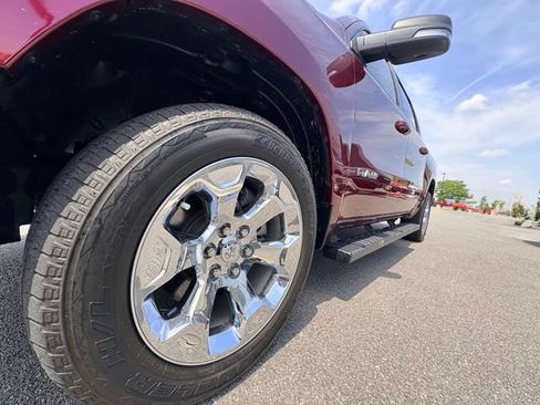 Used 2022 RAM 1500 Big Horn AWD/4WD image 14