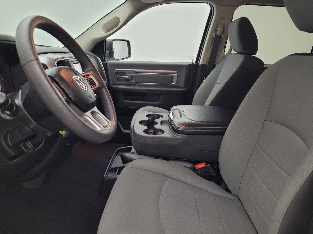 Used 2022 RAM 1500 Classic SLT RWD image 17