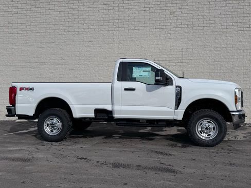 New 2026 Ford F350 XL w/ XL Off-Road Package AWD/4WD image 7