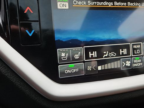 Used 2023 Subaru Ascent Touring image 18