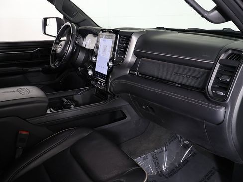 Used 2022 RAM 1500 Limited w/ Off-Road Group image 26
