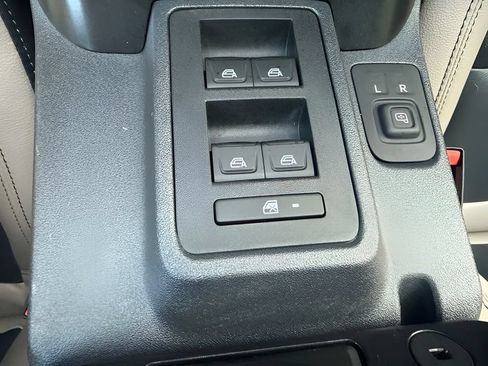Used 2024 Ford Bronco Wildtrak AWD/4WD image 21