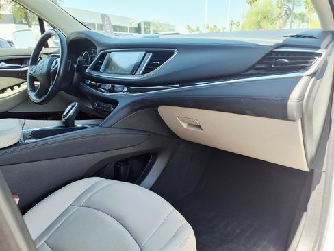 Used 2019 Buick Enclave Premium w/ Experience Buick Package AWD/4WD image 11