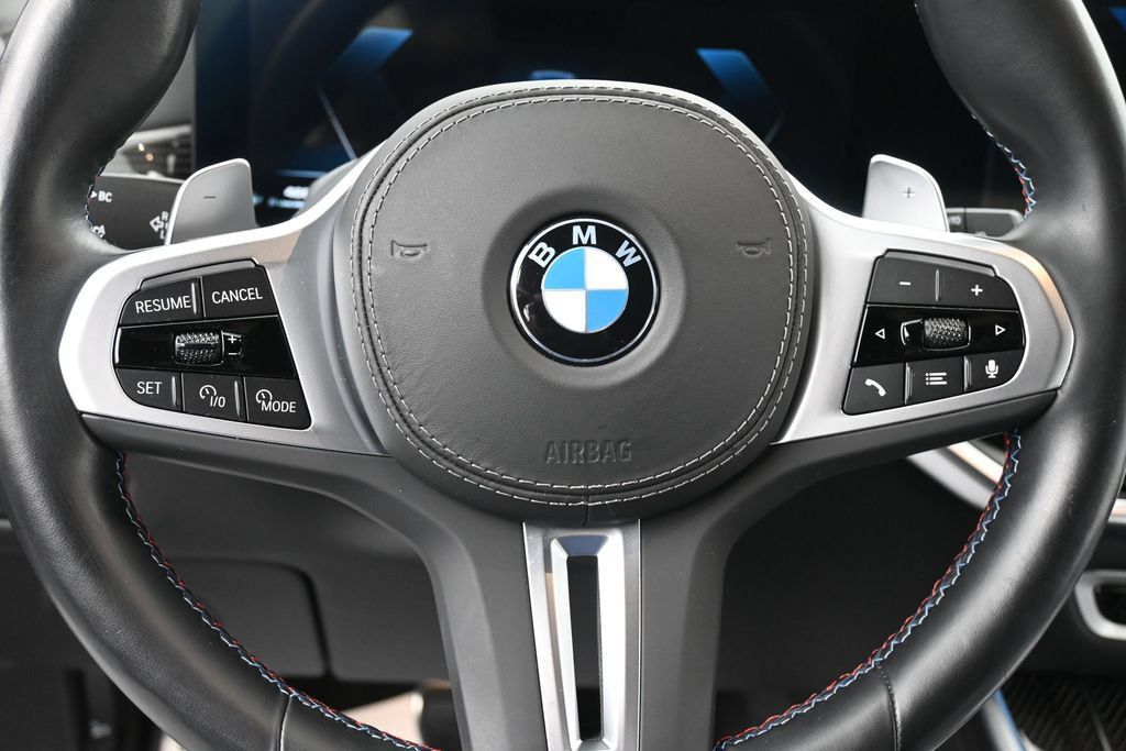 Used 2024 BMW X5 M60i AWD/4WD image 15