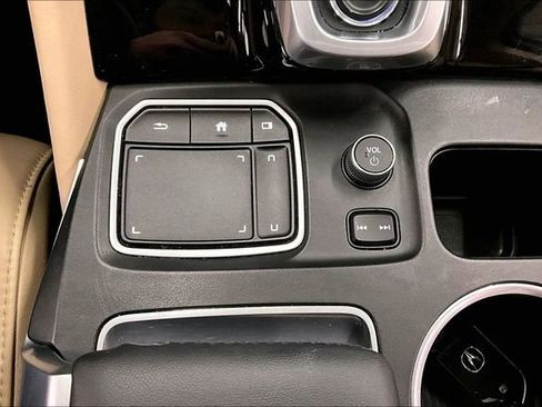 Used 2023 Acura MDX FWD w/ Technology Package image 39