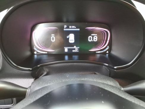 Used 2024 Kia Soul LX w/ Option Group 015 FWD image 24