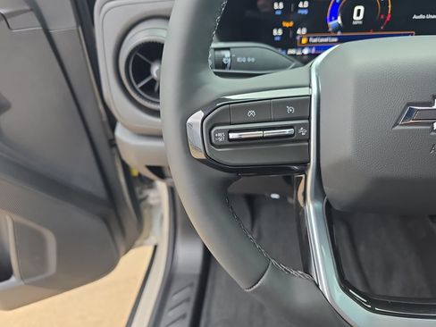 New 2026 Chevrolet Colorado Trail Boss AWD/4WD image 16