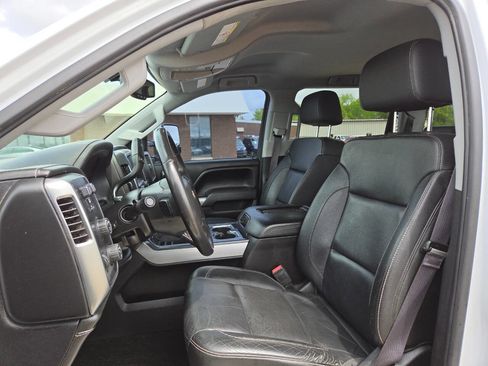 Used 2017 Chevrolet Silverado 2500 LTZ w/ Z71 Package, Off-Road AWD/4WD image 24