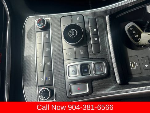 Used 2022 Hyundai Santa Fe SEL FWD image 25