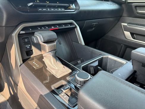 Used 2023 Toyota Tundra SR5 w/ SR5 Convenience Package AWD/4WD image 33