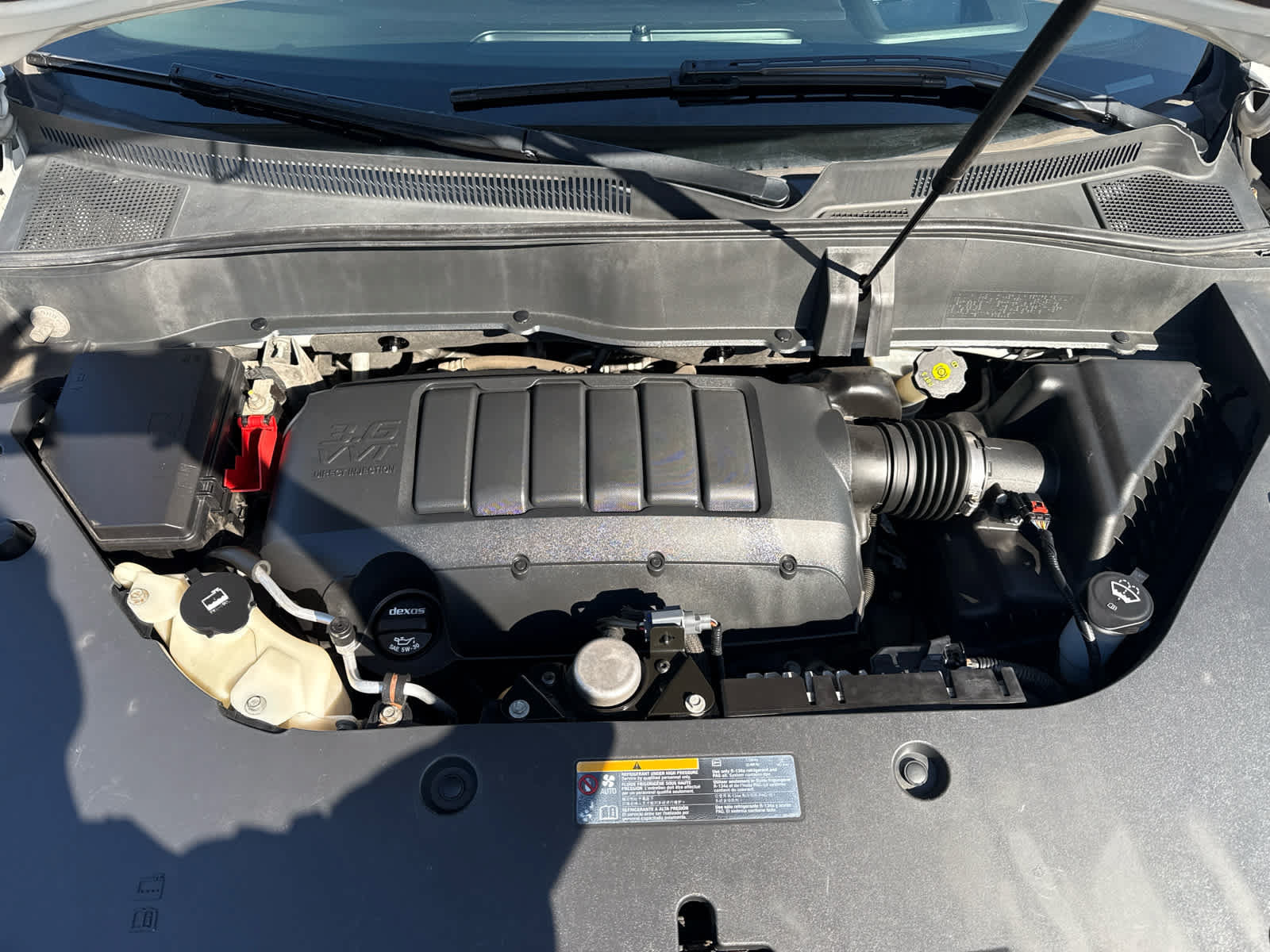 Used 2013 GMC Acadia SLT w/ Technology Package AWD/4WD image 19