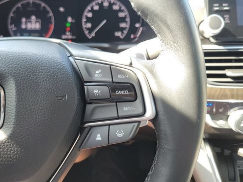 Used 2021 Honda Accord Touring image 21