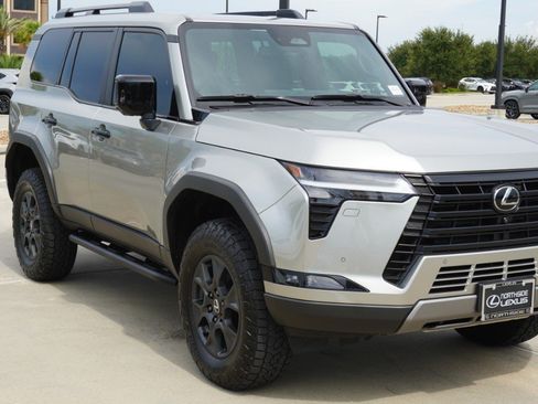Certified 2025 Lexus GX 550 AWD/4WD image 3