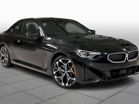 Used 2026 BMW 230i Coupe w/ Premium Package RWD image 2