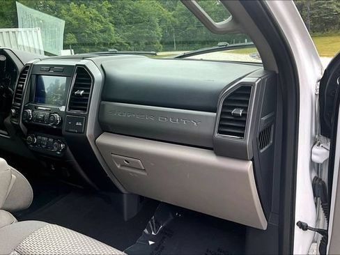 Used 2022 Ford F250 XLT AWD/4WD image 14