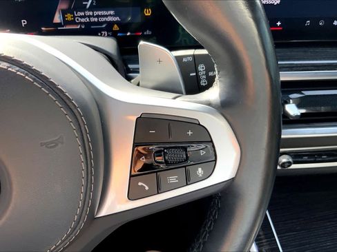 Used 2024 BMW X7 xDrive40i w/ M Sport Package image 24