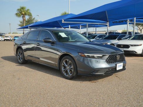Used 2024 Honda Accord EX-L image 3