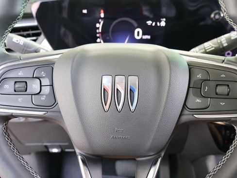 Used 2025 Buick Encore GX Avenir w/ Avenir Technology Package FWD image 19