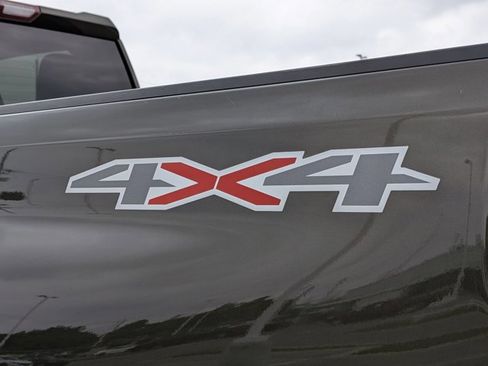 Used 2023 Chevrolet Silverado 2500 Custom w/ Custom Value Package AWD/4WD image 23