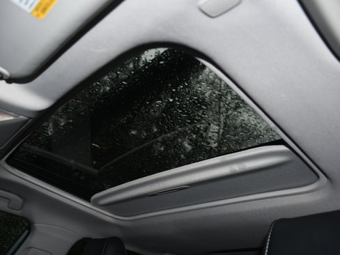 Certified 2023 Toyota RAV4 XLE Premium image 7