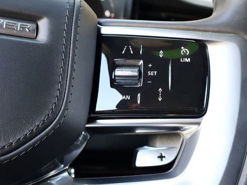 Used 2023 Land Rover Range Rover Long Wheelbase SE image 21