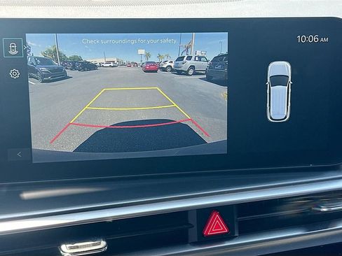 Certified 2025 Kia Sorento S w/ Panoramic Sunroof Package FWD image 14