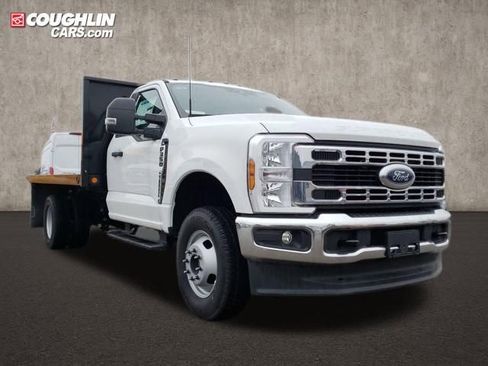 New 2025 Ford F350 XL w/ XL Chrome Package image 1