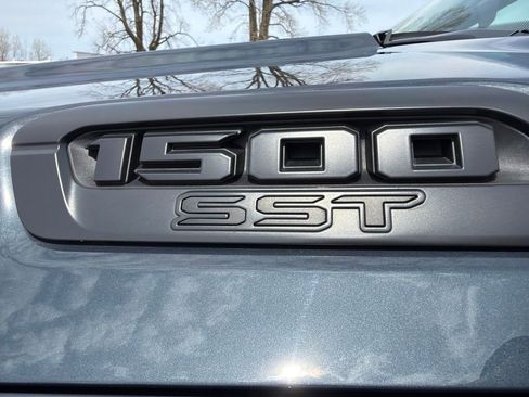 Used 2025 RAM 1500 Big Horn AWD/4WD image 11