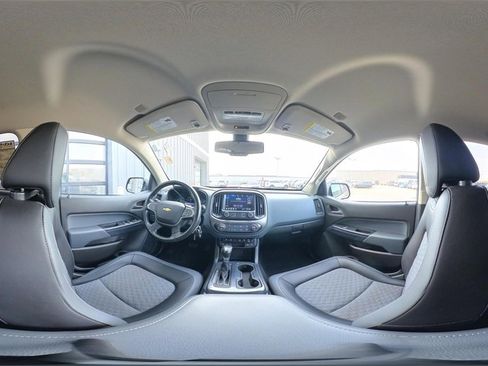 Used 2022 Chevrolet Colorado Z71 image 37