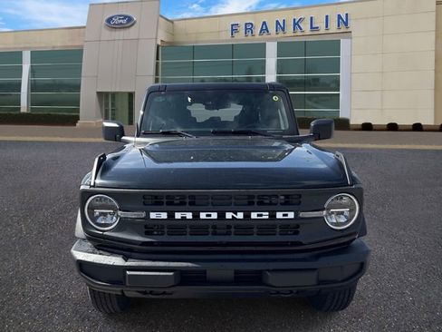 New 2026 Ford Bronco 4-Door AWD/4WD image 2