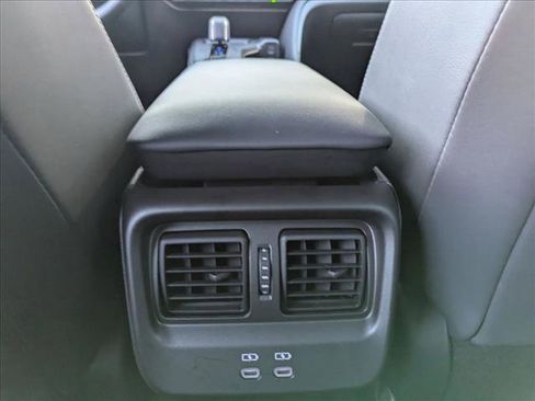 Certified 2023 Toyota Crown XLE image 17