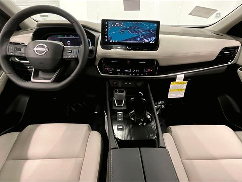 New 2025 Nissan Rogue SL FWD image 6