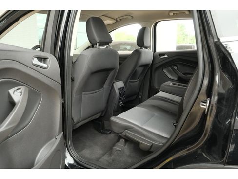 Used 2018 Ford Escape SE w/ SE Sync 3 Package AWD/4WD image 28