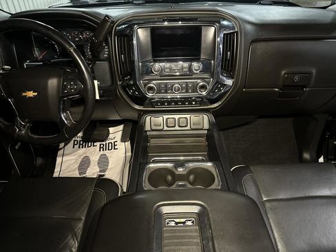 Used 2019 Chevrolet Silverado 2500 High Country w/ Duramax Plus Package image 8