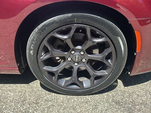 Used 2020 Chrysler 300 S image 26