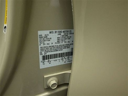 Used 2025 Ford Mustang Mach-E Premium image 32