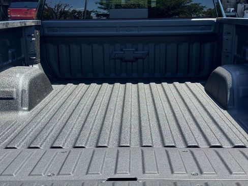 New 2026 Chevrolet Silverado 1500 ZR2 w/ LPO, Dark Essentials Package AWD/4WD image 13