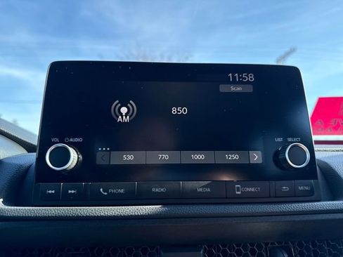 Used 2023 Honda CR-V Sport image 33