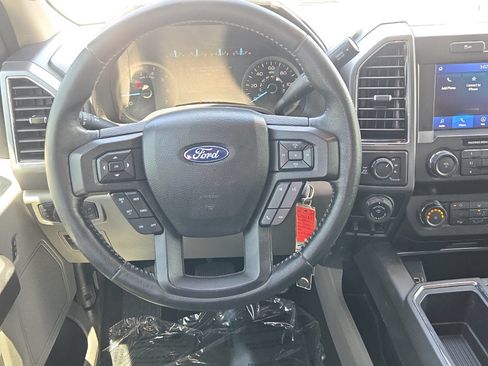 Used 2020 Ford F150 XLT w/ Equipment Group 302A Luxury AWD/4WD image 13