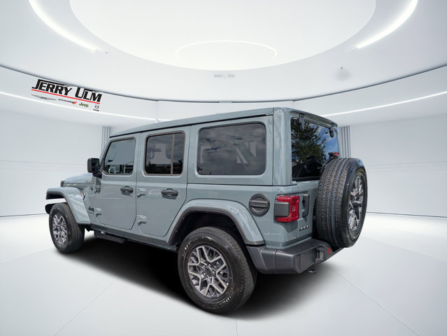 Certified 2026 Jeep Wrangler Unlimited Sahara AWD/4WD image 5