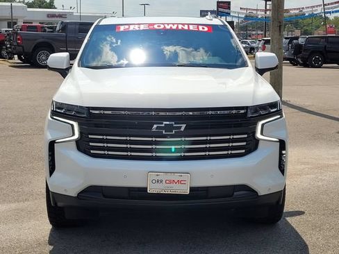 Used 2022 Chevrolet Suburban RST w/ Sport Performance Package AWD/4WD image 2