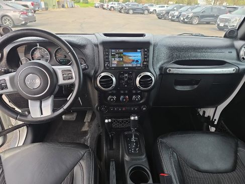 Used 2013 Jeep Wrangler Unlimited Sport AWD/4WD image 17