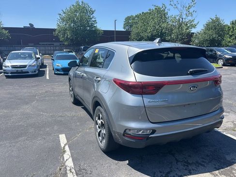 Used 2020 Kia Sportage LX AWD/4WD image 7