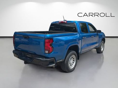Used 2023 Chevrolet Colorado W/T w/ Technology Package RWD image 3