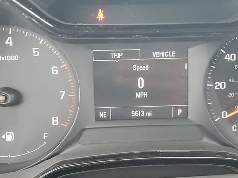 Certified 2025 Chevrolet Trax LS FWD image 19