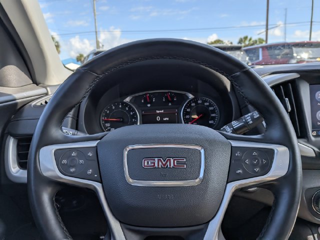 Used 2024 GMC Terrain SLT AWD/4WD image 22