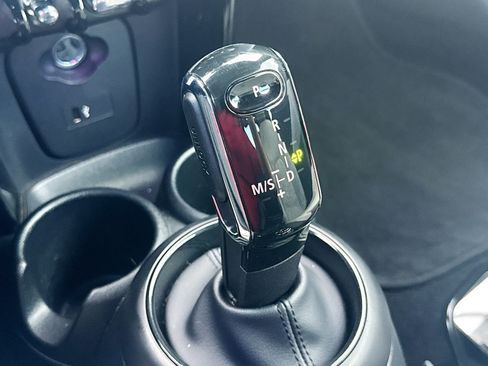 Used 2024 MINI Cooper S w/ Signature Upholstery Package FWD image 17